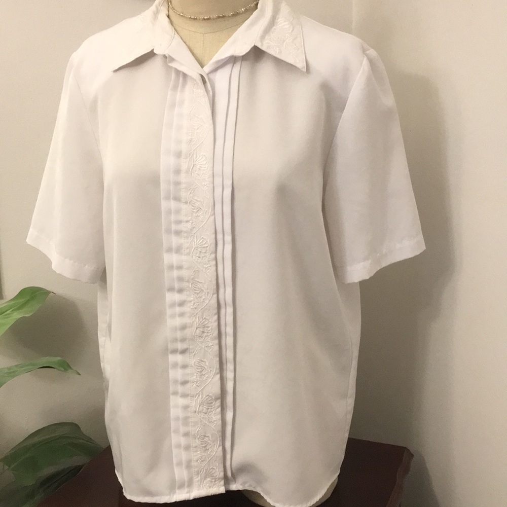 Vintage Laura Scott shirt sleeve blouse